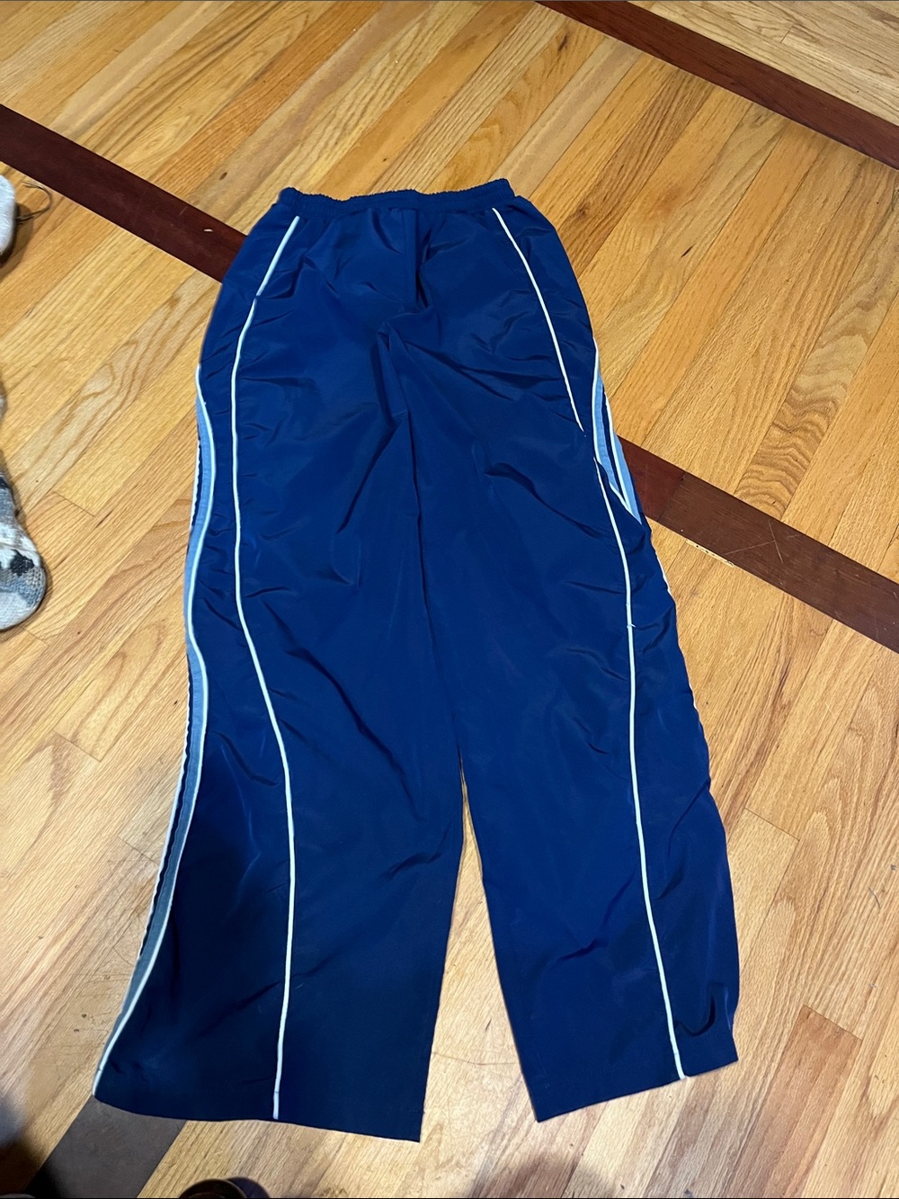 Forever 21 Men's Navy Jogger Pants with White Piping
